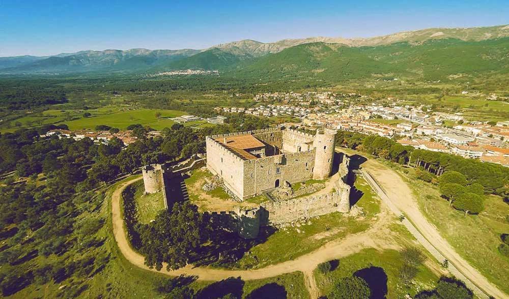 Revolcona Holiday home La Adrada
